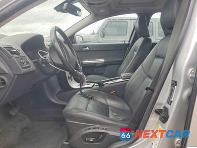 Zdjęcie 7 z 11 samochodu: 2011 VOLVO S40 T5 VIN:YV1672MS9B2542390 - miniatura