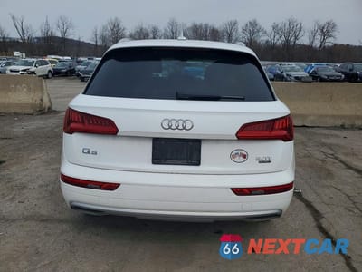 Zdjęcie 6 z 12 samochodu: 2018 AUDI Q5 PREMIUM VIN:WA1ANAFY3J2201447 - miniatura