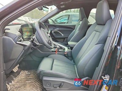 Zdjęcie 7 z 12 samochodu: 2025 AUDI Q5 VIN:WA14AAGU7S2079066 - miniatura