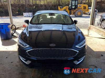 Piąte zdjęcie samochodu w środku: 2017 FORD FUSION TITANIUM VIN:3FA6P0D96HR219691 - miniatura