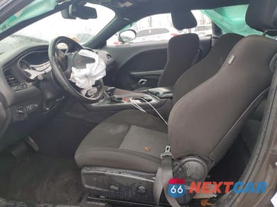Zdjęcie 7 z 12 samochodu: 2023 DODGE CHALLENGER GT VIN:2C3CDZJG2PH507137 - miniatura