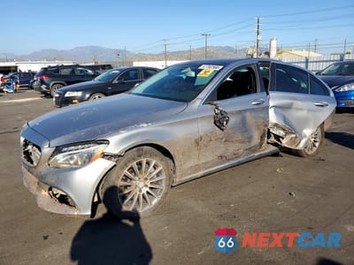 2015 MERCEDES-BENZ C 300 4MATIC 55SWF4KB7FU015652 - główne zdjęcie licytacji z USA - miniatura