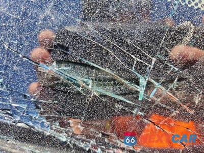 Zdjęcie 12 z 12 samochodu: 2004 BMW 325 CI VIN:WBABW334X4PL33372 - miniatura