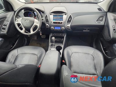 Zdjęcie 8 z 11 samochodu: 2011 HYUNDAI TUCSON LIMITED VIN:KM8JU3AC6BU259571 - miniatura