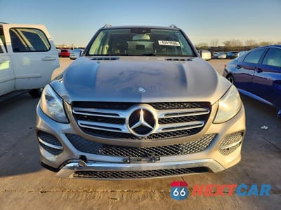 Piąte zdjęcie samochodu w środku: 2016 MERCEDES-BENZ GLE 350 VIN:4JGDA5JB9GA687300 - miniatura