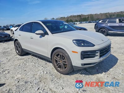 Czwarte zdjęcie samochodu z boku: 2024 PORSCHE CAYENNE COUPE VIN:WP1BA2AY2RDA50506 - miniatura