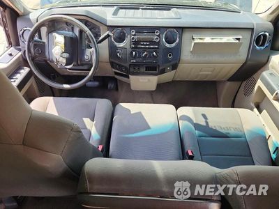Zdjęcie 8 z 13 samochodu: 2010 FORD F250 SUPER DUTY VIN:1FTSW2BR7AEA56133 - miniatura