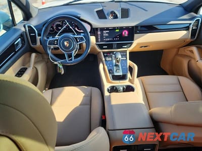 Zdjęcie 8 z 13 samochodu: 2021 PORSCHE CAYENNE VIN:WP1AA2AYXMDA09464 - miniatura