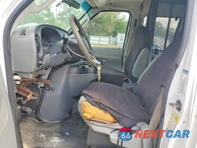 Zdjęcie 7 z 13 samochodu: 2023 FORD ECONOLINE E250 VIN:1FTNS24W78DA22964 - miniatura