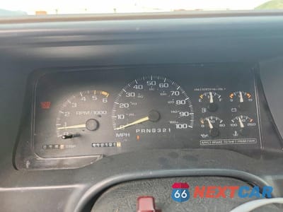 Zdjęcie 9 z 12 samochodu: 1996 GMC SUBURBAN K1500 VIN:1GKFK16R2TJ733816 - miniatura