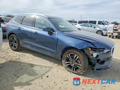 Czwarte zdjęcie samochodu z boku: 2020 VOLVO XC60 T6 MOMENTUM VIN:YV4A22RK3L1454768 - miniatura