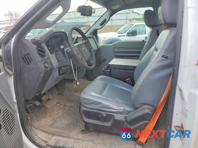 Zdjęcie 7 z 12 samochodu: 2015 FORD F450 SUPER DUTY VIN:1FDUF4GY4FEC93007 - miniatura