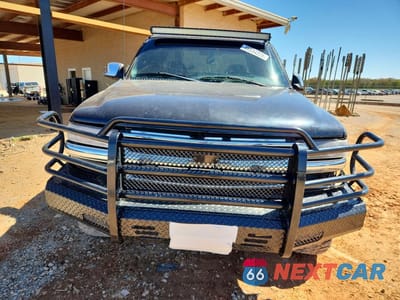 Piąte zdjęcie samochodu w środku: 2000 CHEVROLET SILVERADO C1500 VIN:2GCEC19T0Y1376827 - miniatura