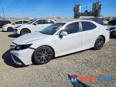2023 TOYOTA CAMRY HYBRID SE 4T1S31AK6PU611896 - główne zdjęcie licytacji z USA - miniatura