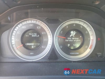 Zdjęcie 9 z 11 samochodu: 2013 VOLVO S60 T5 VIN:YV1612FH7D2233183 - miniatura