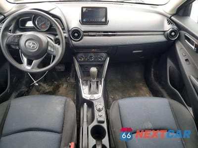 Zdjęcie 8 z 11 samochodu: 2016 SCION IA BASE VIN:3MYDLBZV6GY102634 - miniatura