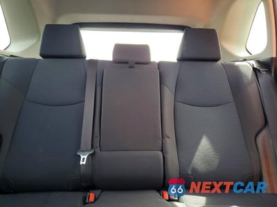 Zdjęcie 10 z 13 samochodu: 2019 TOYOTA RAV4 LE VIN:JTMK1RFV6KD009925 - miniatura