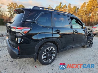 Trzecie zdjęcie samochodu z tyłu: 2025 SUBARU FORESTER PREMIUM VIN:JF2SLDDC4SH542199 - miniatura