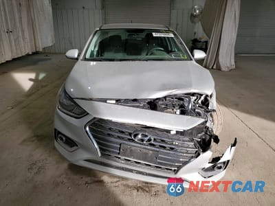 Piąte zdjęcie samochodu w środku: 2020 HYUNDAI ACCENT SEL VIN:3KPC24A6XLE100863 - miniatura