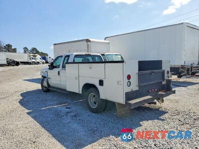 Trzecie zdjęcie samochodu z tyłu: 2001 FORD F350 SUPER DUTY UTILITY / SERVICE TRUCK VIN:1FDWX36F61EA58942 - miniatura