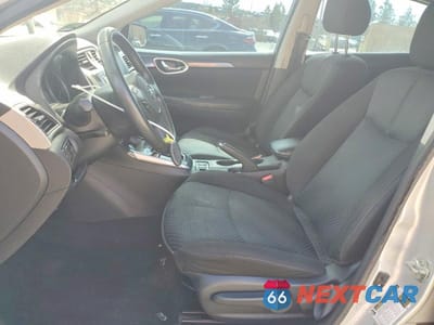 Zdjęcie 7 z 11 samochodu: 2019 NISSAN SENTRA SR VIN:3N1AB7AP3KY223292 - miniatura