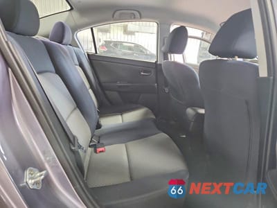 Zdjęcie 10 z 12 samochodu: 2005 MAZDA 3 I VIN:JM1BK32FX51317758 - miniatura