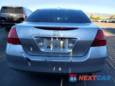 Zdjęcie 6 z 12 samochodu: 2007 HONDA ACCORD EX VIN:1HGCM56887A077992 - miniatura