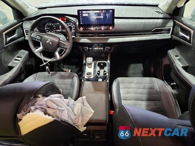Zdjęcie 8 z 13 samochodu: 2025 MITSUBISHI OUTLANDER SE VIN:JA4J4VA86SZ048704 - miniatura