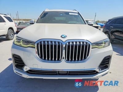 Piąte zdjęcie samochodu w środku: 2020 BMW X7 VIN:5UXCW2C0XL9D04425 - miniatura