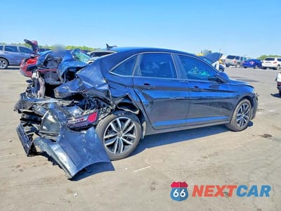 Trzecie zdjęcie samochodu z tyłu: 2026 VOLKSWAGEN JETTA SE VIN:3VW7W7BU2TM014180 - miniatura