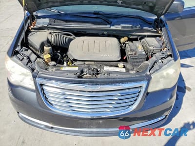 Zdjęcie 11 z 12 samochodu: 2012 CHRYSLER TOWN & COUNTRY TOURING VIN:2C4RC1BGXCR249818 - miniatura