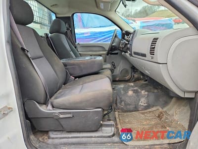 Zdjęcie 10 z 12 samochodu: 2012 CHEVROLET SILVERADO UTILITY / SERVICE TRUCK VIN:1GB0CVCG6CF115012 - miniatura