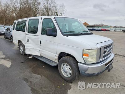 Czwarte zdjęcie samochodu z boku: 2010 FORD ECONOLINE E350 SUPER DUTY WAGON VIN:1FBSS3BL1ADA25192 - miniatura