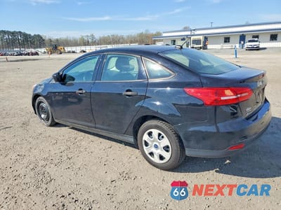 Drugie zdjęcie samochodu z przodu: 2017 FORD FOCUS S VIN:1FADP3E26HL338804 - miniatura