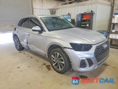 Czwarte zdjęcie samochodu z boku: 2022 AUDI Q5 PREMIUM PLUS 45 VIN:WA1EAAFY3N2114943 - miniatura