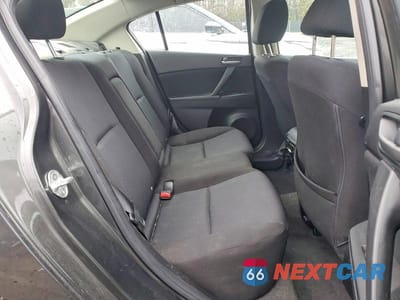 Zdjęcie 10 z 11 samochodu: 2011 MAZDA 3 I VIN:JM1BL1VG8B1364451 - miniatura