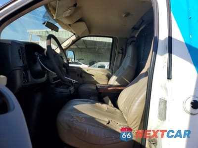 Zdjęcie 7 z 14 samochodu: 2006 CHEVROLET EXPRESS 2500 UTILITY / SERVICE VAN VIN:1GCGG25V461181486 - miniatura