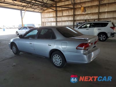 Drugie zdjęcie samochodu z przodu: 2001 HONDA ACCORD LX VIN:1HGCF86601A031669 - miniatura