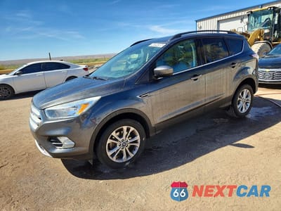 2018 FORD ESCAPE SE 1FMCU0GDXJUC91381 - główne zdjęcie licytacji z USA - miniatura