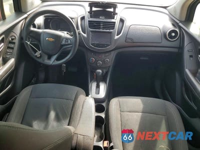 Zdjęcie 8 z 12 samochodu: 2015 CHEVROLET TRAX LS VIN:KL7CJKSB4FB218912 - miniatura