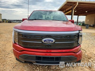 Piąte zdjęcie samochodu w środku: 2022 FORD F150 LIGHTNING PRO VIN:1FT6W1EV7NWG01462 - miniatura