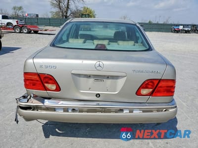 Zdjęcie 6 z 11 samochodu: 1998 MERCEDES-BENZ E 300TD VIN:WDBJF25F2WA494049 - miniatura