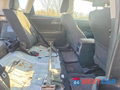 Zdjęcie 10 z 12 samochodu: 2016 SCION IM BASE VIN:JTNKARJE7GJ516621 - miniatura