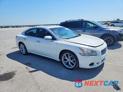 Czwarte zdjęcie samochodu z boku: 2009 NISSAN MAXIMA 3.5 S VIN:1N4AA51E49C806143 - miniatura