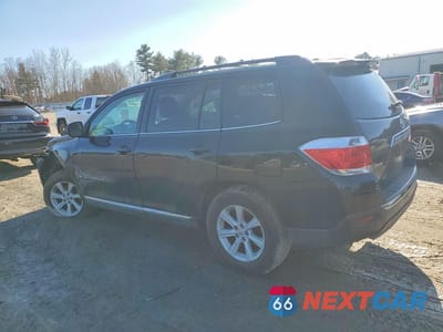 Drugie zdjęcie samochodu z przodu: 2012 TOYOTA HIGHLANDER BASE VIN:5TDBK3EH3CS169045 - miniatura