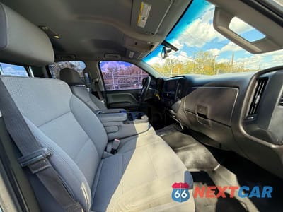 Piąte zdjęcie samochodu w środku: 2016 GMC SIERRA VIN:1GTR1LEH7G2379394 - miniatura