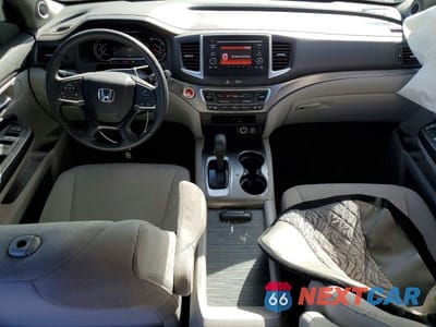 Zdjęcie 8 z 12 samochodu: 2019 HONDA PILOT LX VIN:5FNYF6H16KB043263 - miniatura