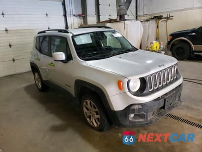 Czwarte zdjęcie samochodu z boku: 2015 JEEP RENEGADE LATITUDE VIN:ZACCJBBT5FPB22255 - miniatura