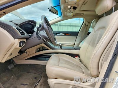 Zdjęcie 7 z 12 samochodu: 2016 LINCOLN TOWNHOUSE MKZ VIN:3LN6L2G92GR630965 - miniatura