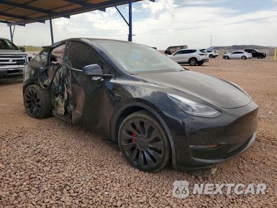 Czwarte zdjęcie samochodu z boku: 2023 TESLA MODEL Y VIN:7SAYGDEF0PF660055 - miniatura